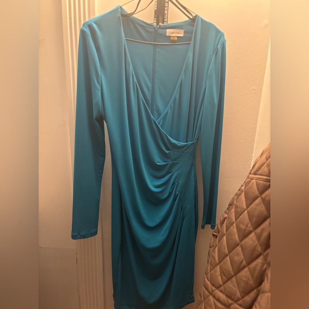 BLUE CALVIN KLEIN V-NECK LONG SLEEVE RUCHED FAUX WRAP TURQUOISE DRESS SIZE 6